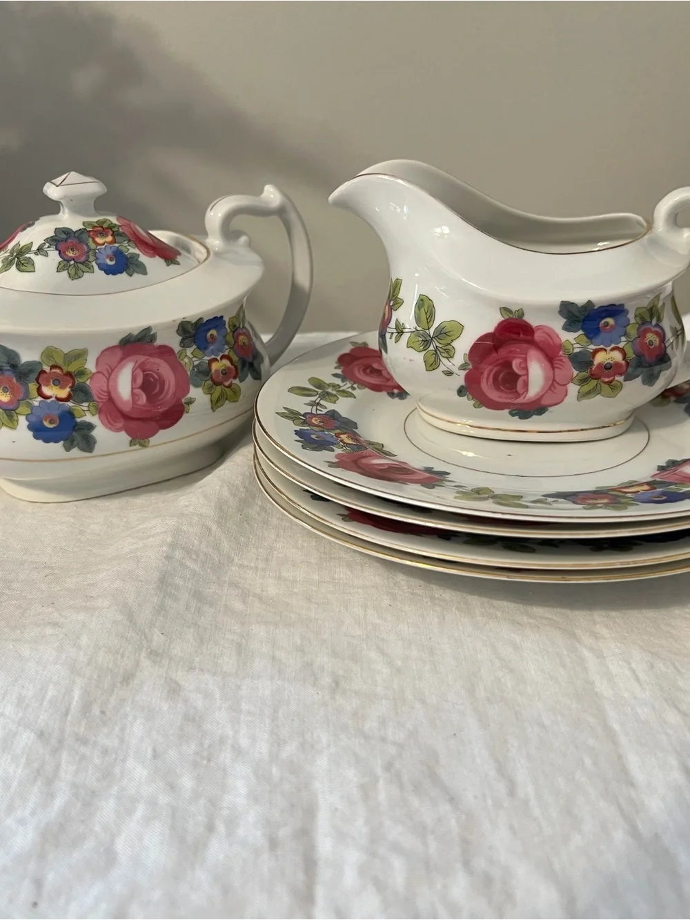 Antique phoenix china creamer, lidded sugar bowl, & 4 plates set, cottage rose